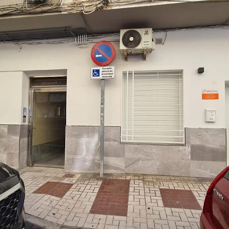 Vialia Suites Cinema Málaga Buitenkant foto