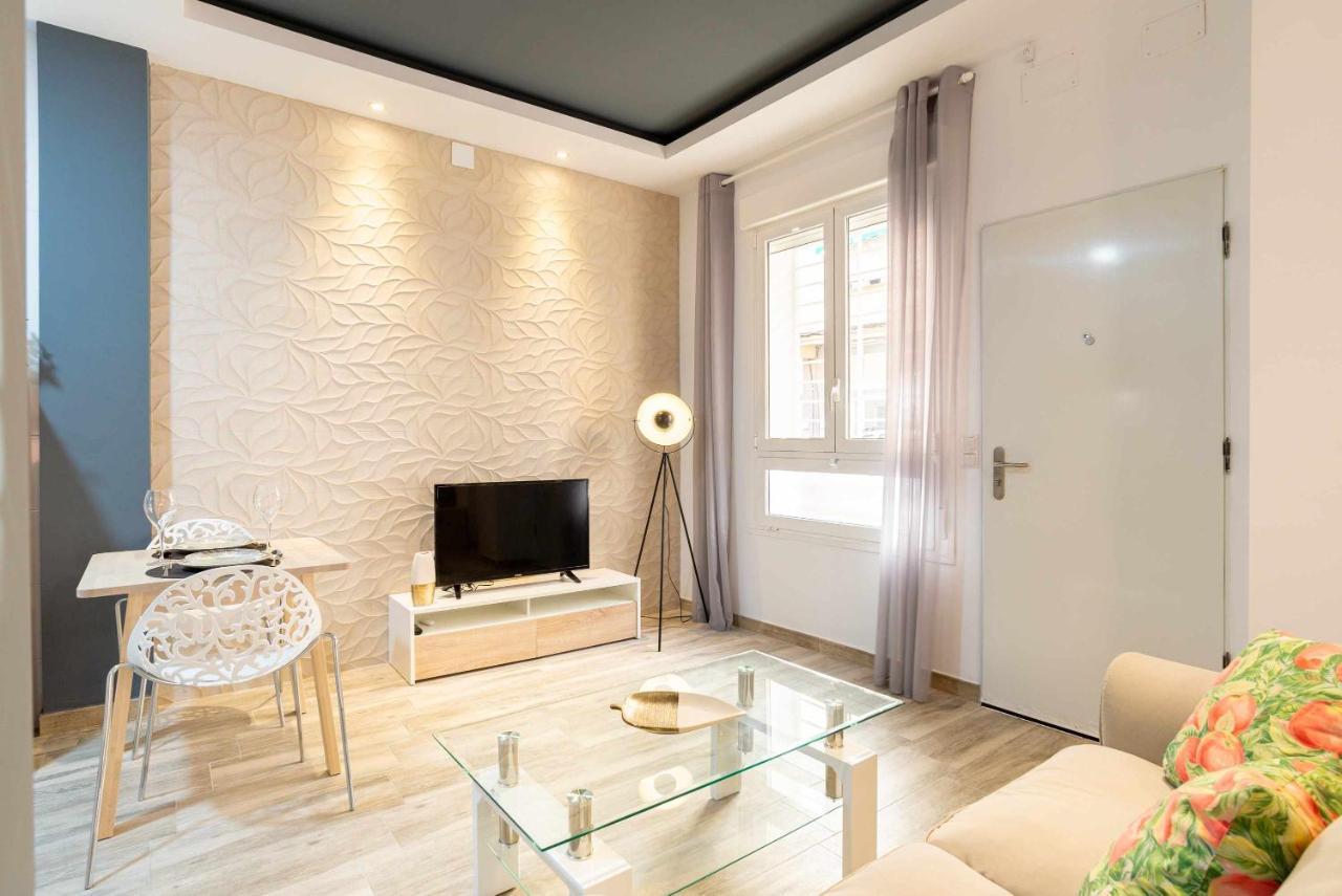 Vialia Suites Cinema Málaga Buitenkant foto